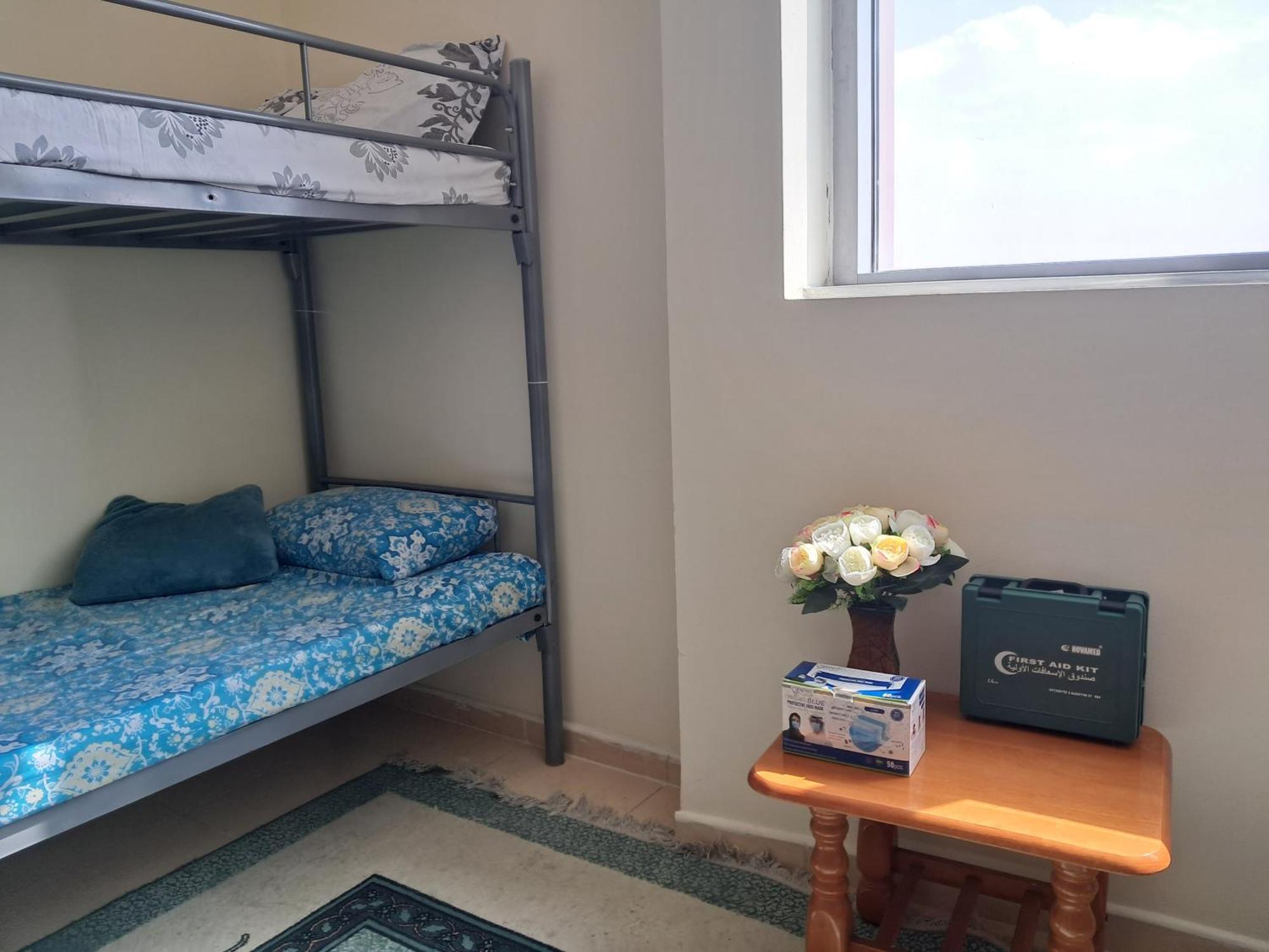 Top House Hostel Абу-Даби Экстерьер фото
